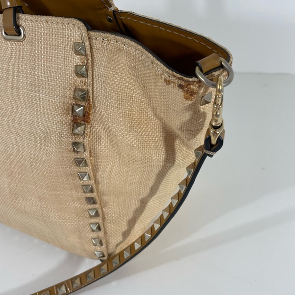 Valentino Garavani
Rockstud Medium Trapeze Tote Bag - Picture 9 of 14